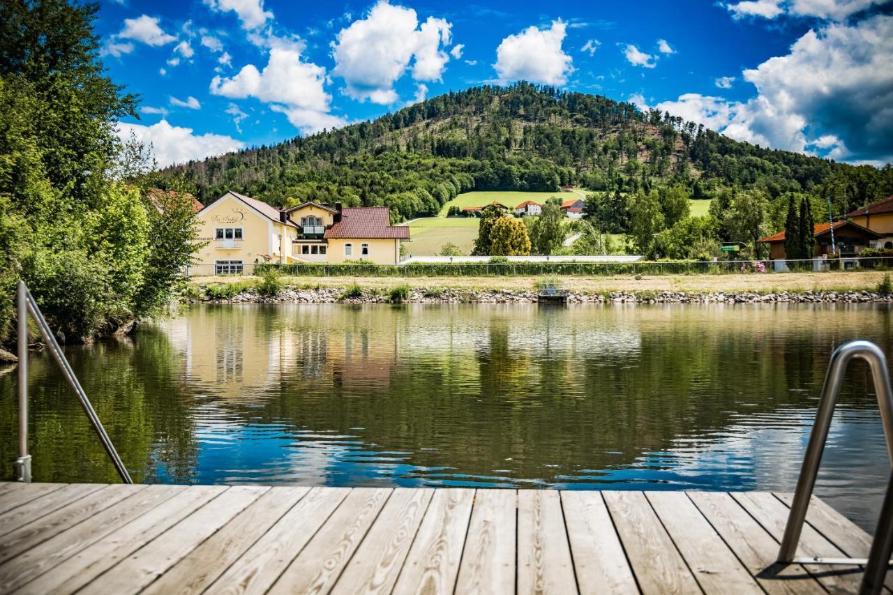 Hotel Der Seehof Хауценберг Экстерьер фото