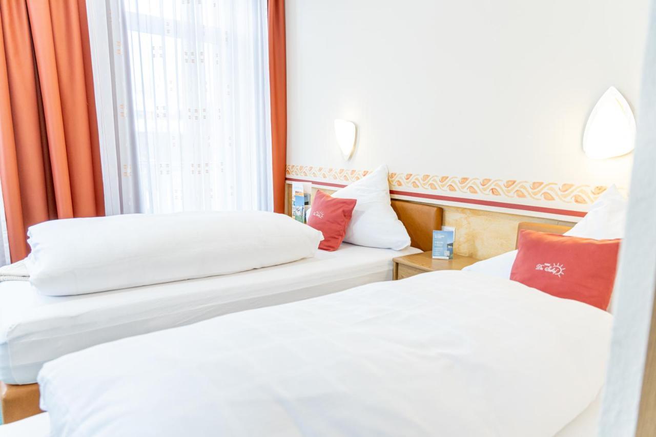 Hotel Der Seehof Хауценберг Экстерьер фото